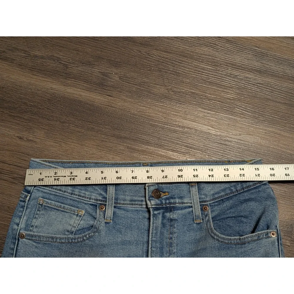 Levis High Waisted Crop Flare Jeans Light Wash Blue Denim A0967-0000‎ Size 31x27